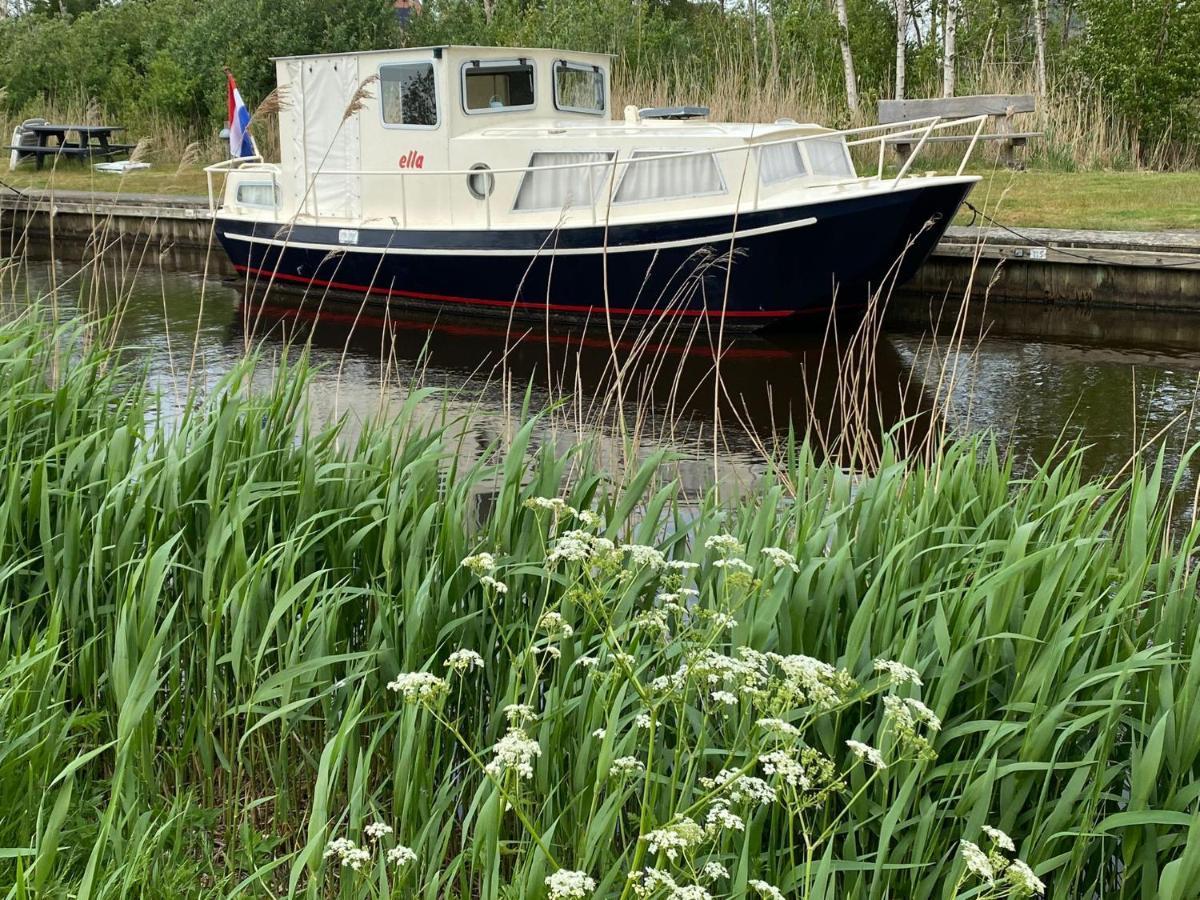 Boat Ella - Kamperen Op Het Water -Niet Om Mee Te Varen -Read Host Profile-Lees Hostprofiel Jutrijp ภายนอก รูปภาพ