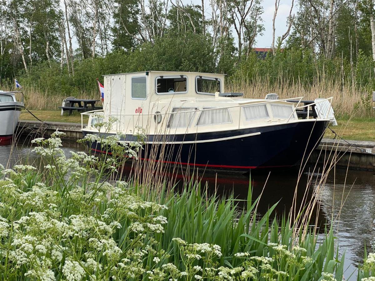 Boat Ella - Kamperen Op Het Water -Niet Om Mee Te Varen -Read Host Profile-Lees Hostprofiel Jutrijp ภายนอก รูปภาพ
